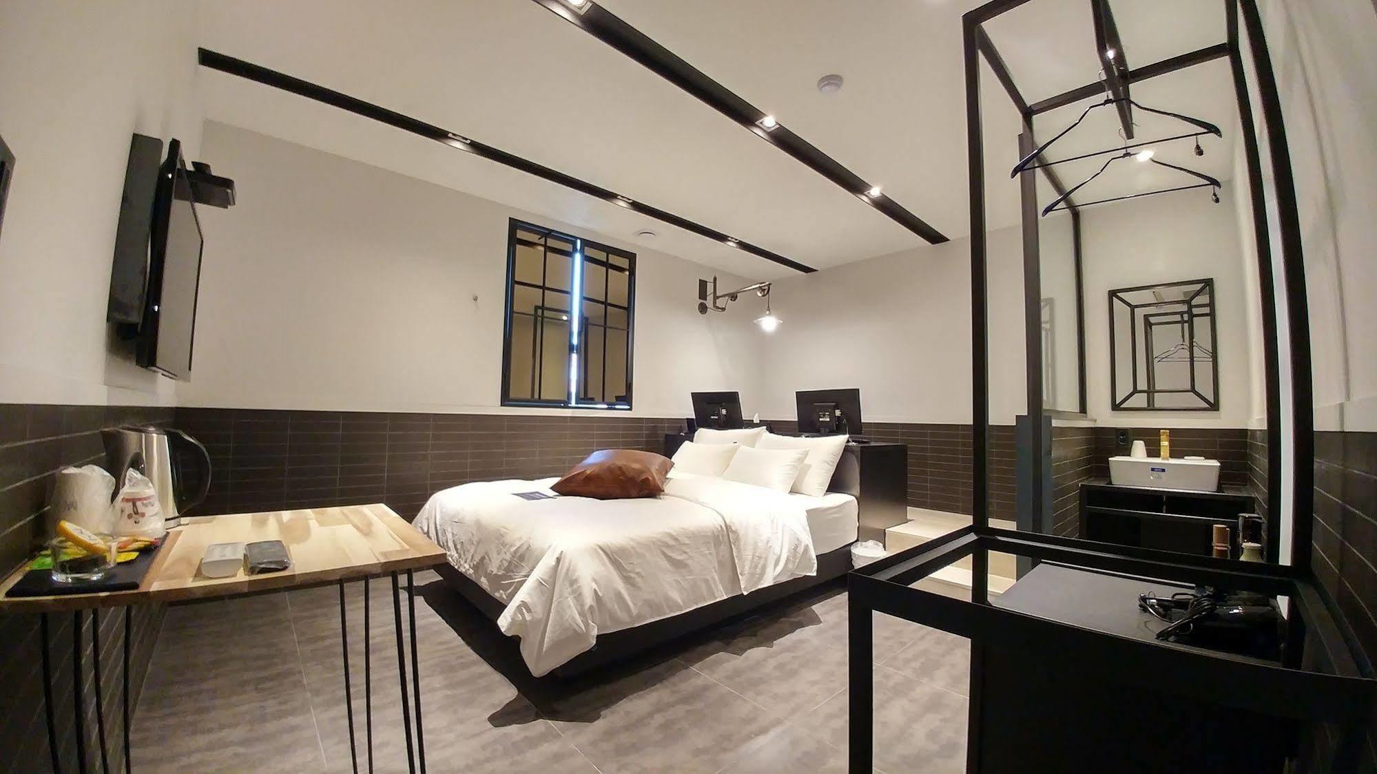 Hotel Yaja Jungwang Siheung Zewnętrze zdjęcie